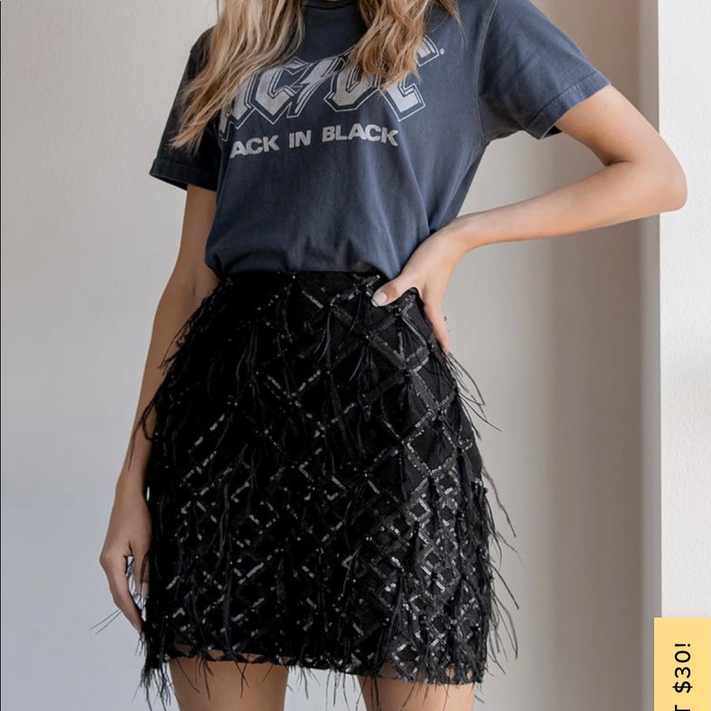 Black skirt